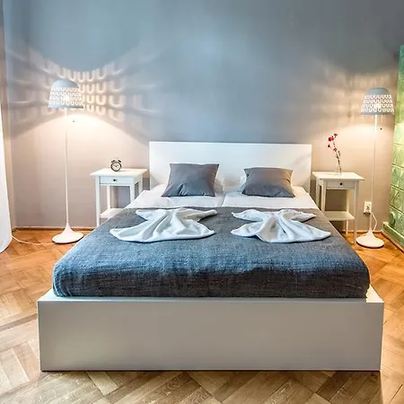 Sereno Апартаменты *